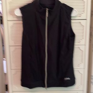 Sofibella Athletic Zip Vest